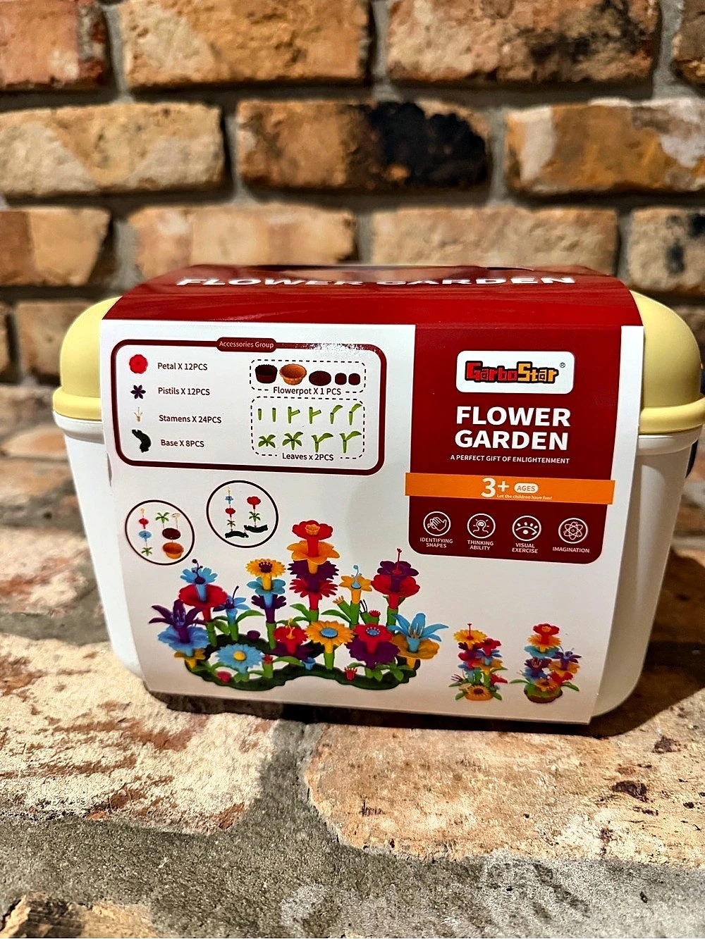 BRAND NEW Flower Garden Building set 81 PCS